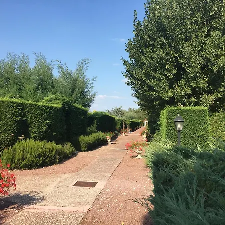 La Croix Fleurie Des Landes Saint-Pierre-d'Oleron