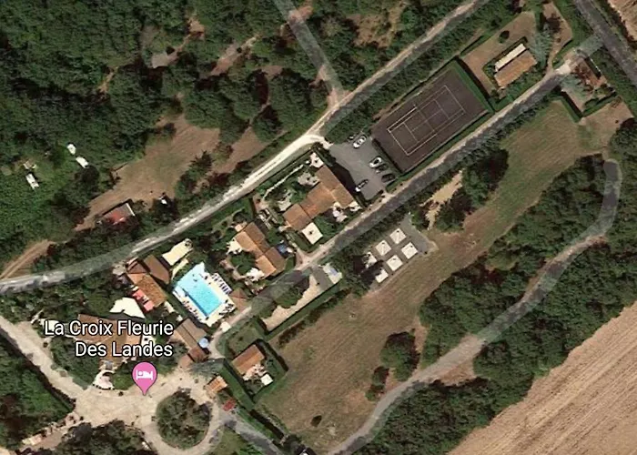 La Croix Fleurie Des Landes * Saint-Pierre-d'Oleron